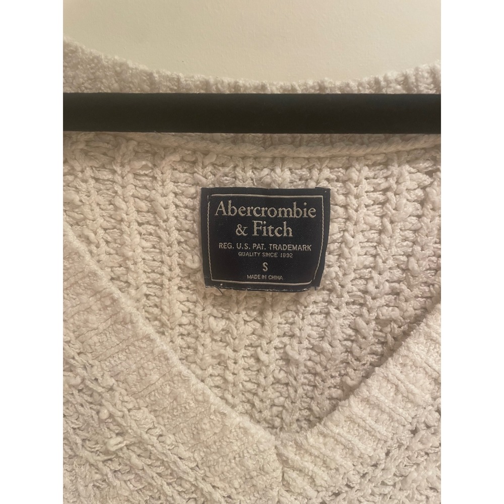 Abercrombie & Fitch Womens Cream V-Neck Chunky Knit Sweater Textured Slub Small - Picture 2 of 3